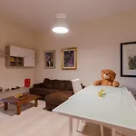 Aura Holiday House