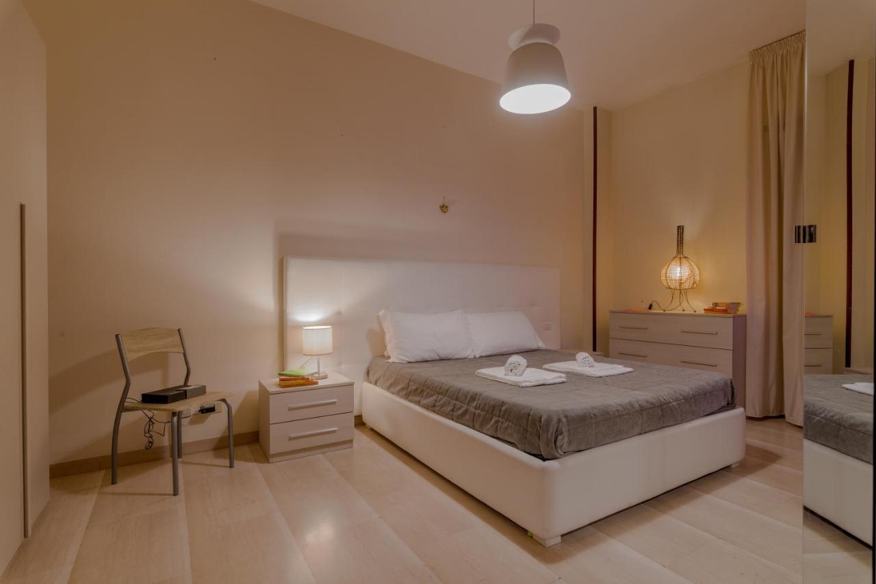 Apartment Aura Holiday House Rom