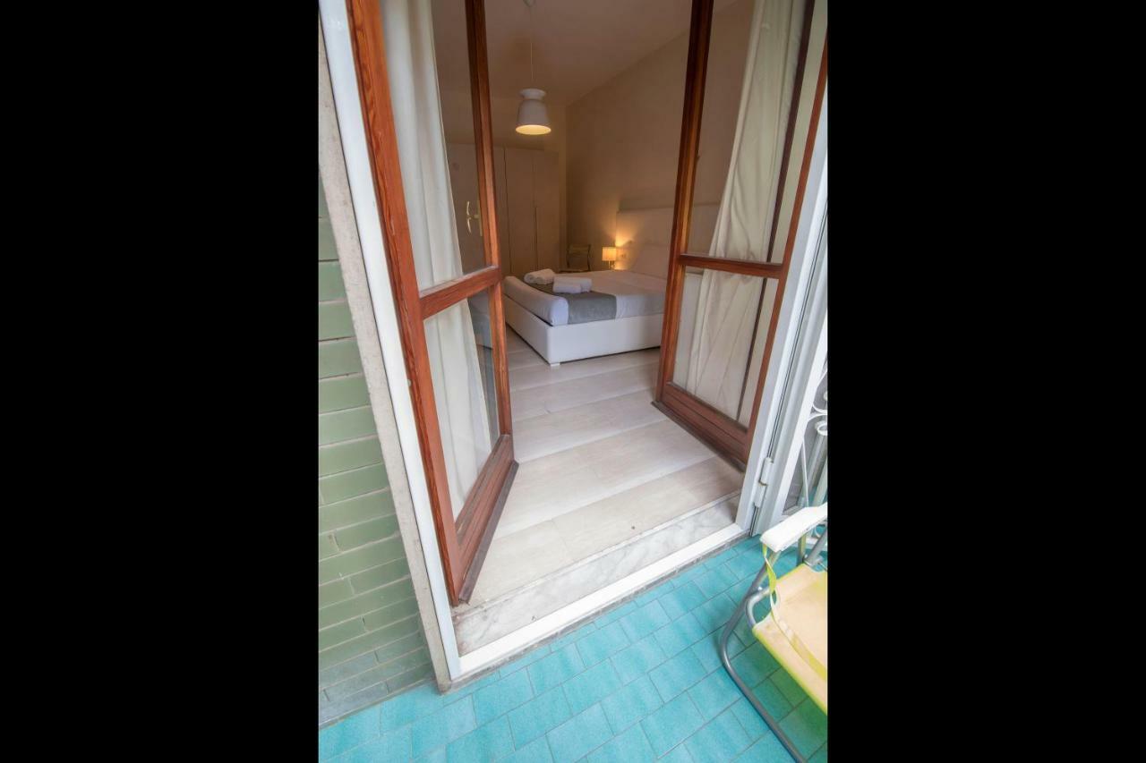 Apartment Aura Holiday House Rom